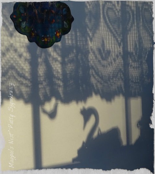 Magpie's Nest shadow play