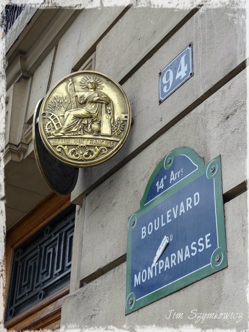 Magpie's Nest Montparnasse street sign